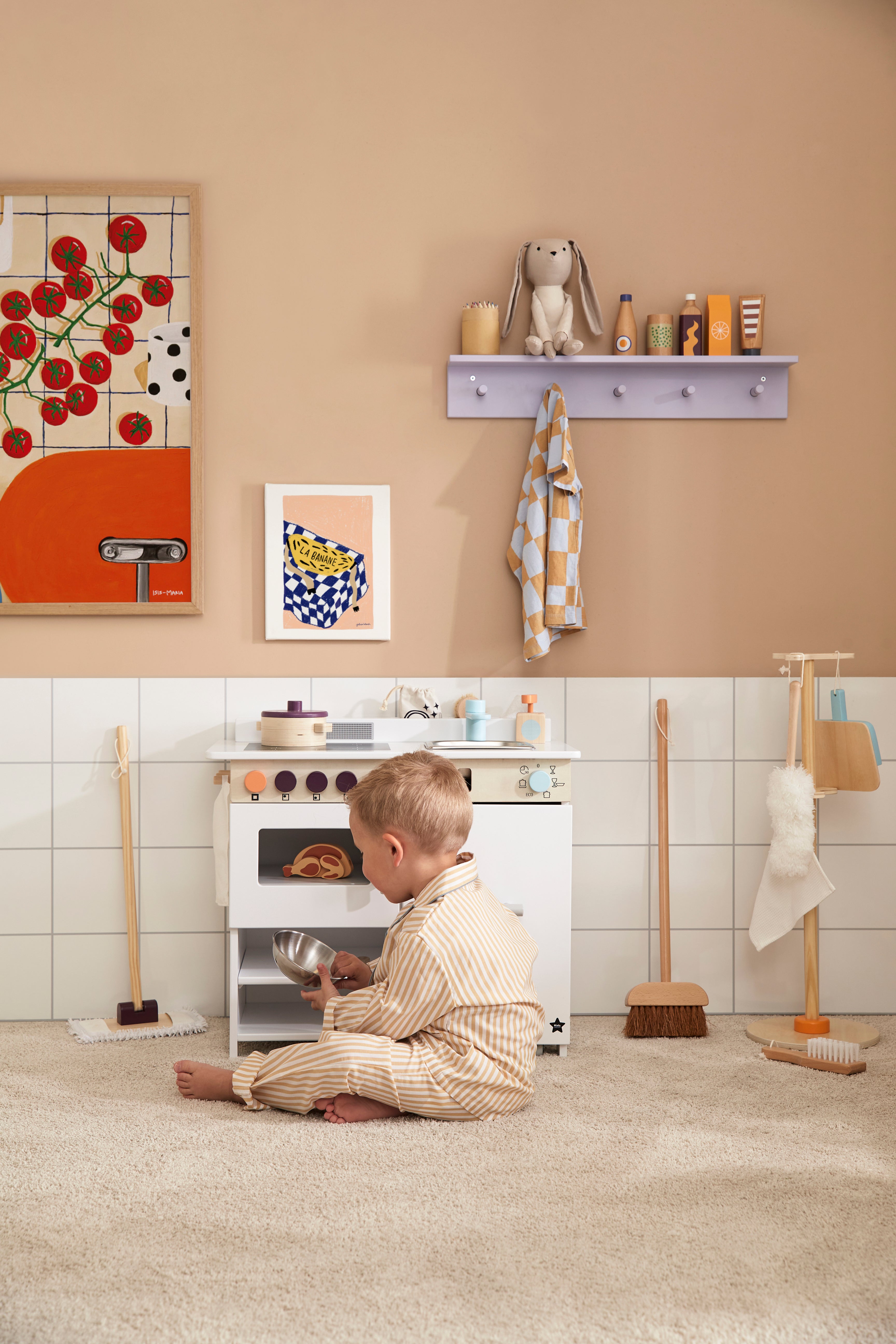 Leksakskök med diskmaskin