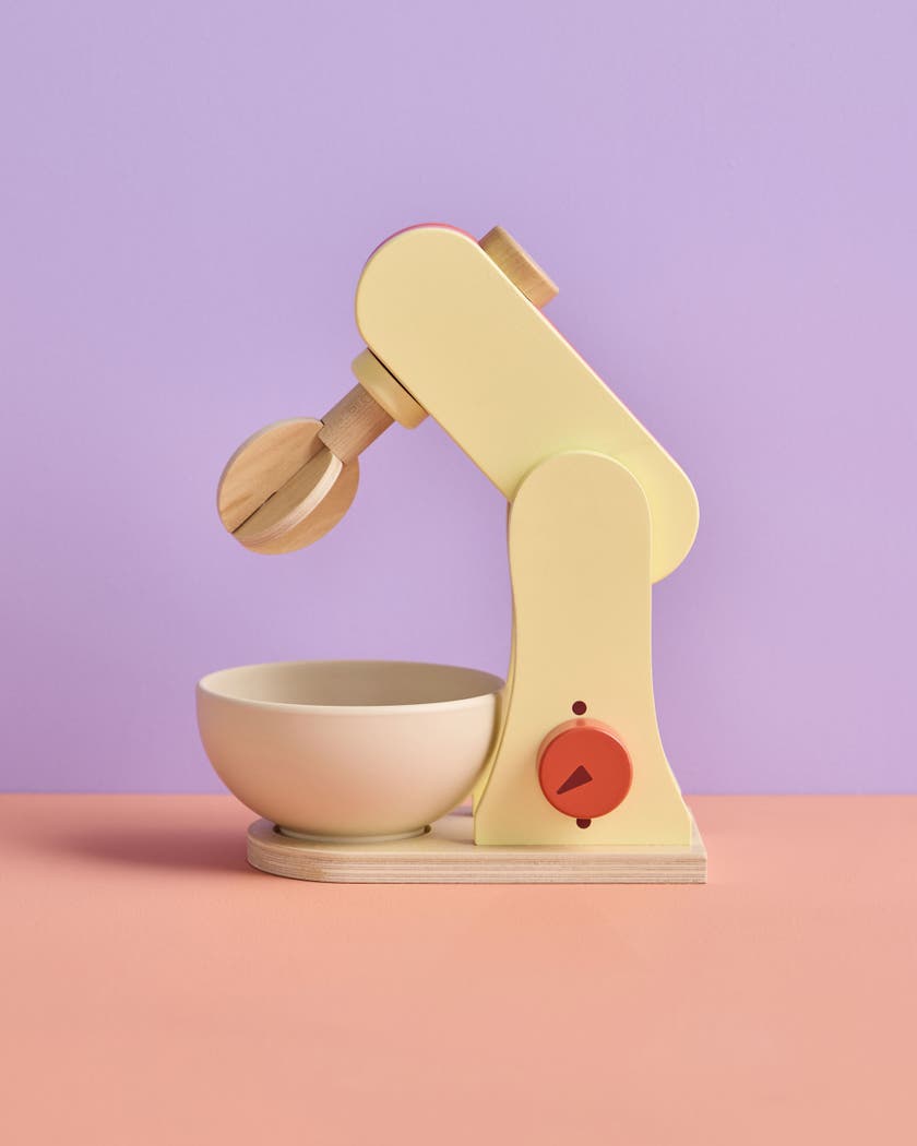 Stand mixer yellow